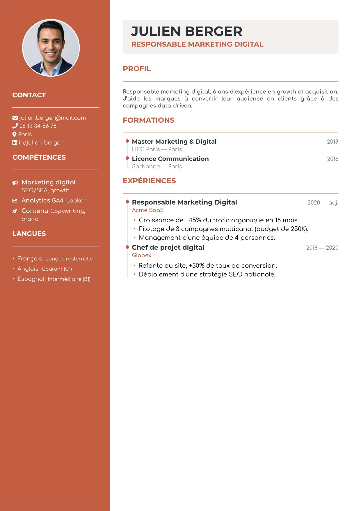 Aperçu du template de CV Terracotta — déclinaison terracotta de CV Marketing